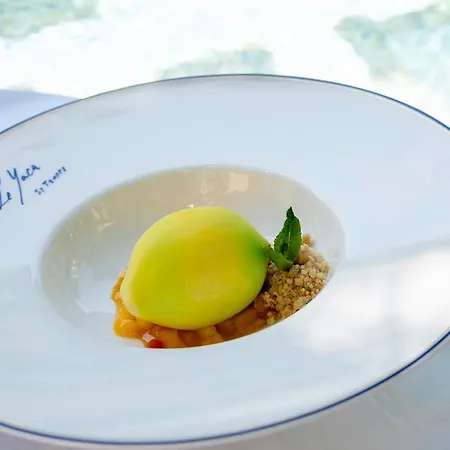 Hotel Le Y