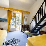 Le Y Hotel Saint-Tropez