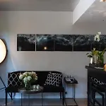 Le Y 酒店 圣特罗佩